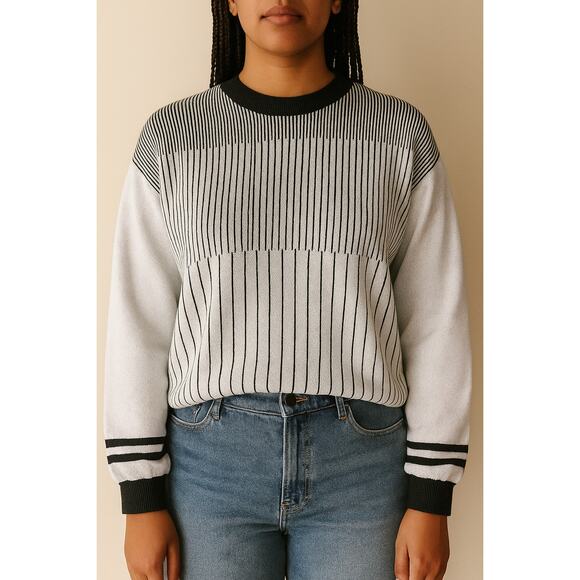 Minimalist Black & White Vertical Stripe Sweater Pullover Top M - Picture 1 of 10